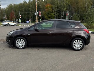 2013 Opel Astra J Рестайлинг, коричневый, 670000 рублей, вид 2
