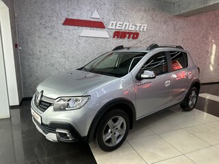 2021 Renault Sandero Stepway II Рестайлинг, серебристый, 1299000 рублей, вид 1