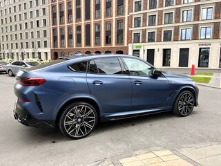 2021 BMW X6 40d III (G06), синий, 5850000 рублей, вид 3