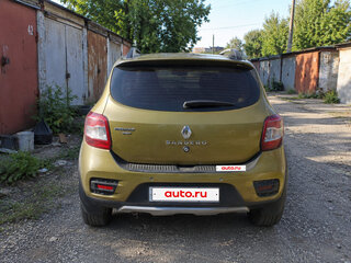2017 Renault Sandero Stepway II, зелёный, 860000 рублей, вид 3