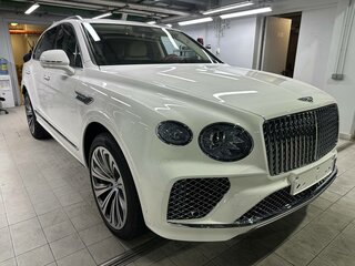 2026 Bentley Bentayga I Рестайлинг, белый, 39000000 рублей, вид 2