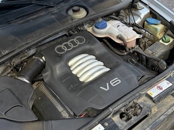 1997 Audi A6 II (C5), серый, 350000 рублей - вид 8