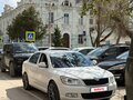 2011 Skoda Octavia II (A5) Рестайлинг, белый, 630000 рублей
