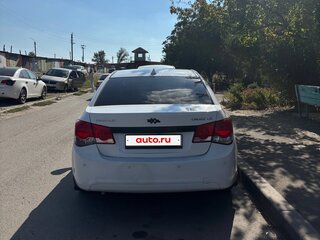 2010 Chevrolet Cruze I, белый, 600000 рублей, вид 3