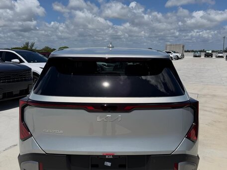 2026 Kia Seltos II China Market, серебристый, 2950000 рублей, вид 5