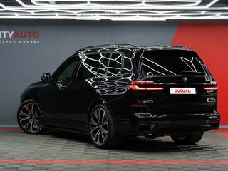 2023 BMW X7 40d I (G07) Рестайлинг, чёрный, 15890000 рублей, вид 2