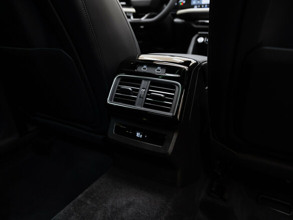 2026 Audi Q5 L III (GU), чёрный - вид 22