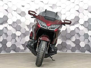 2025 Honda GL 1800 Gold Wing, красный, 3589000 рублей, вид 5