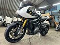 2022 Triumph Speed Triple, белый, 1550000 рублей - вид 1