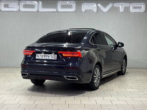 2023 Omoda S5, серый, 1375000 рублей - вид 4
