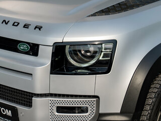 2021 Land Rover Defender 110 II, серебристый, 8600000 рублей, вид 2