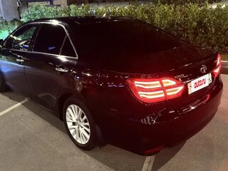 2015 Toyota Camry VII (XV50) Рестайлинг, чёрный, 2200000 рублей, вид 3