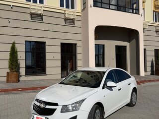 2012 Chevrolet Cruze I, белый, 550000 рублей, вид 1