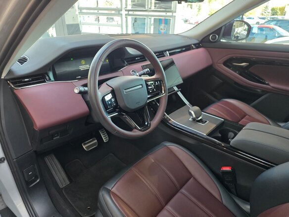 2024 Land Rover Range Rover Evoque II Рестайлинг, серый, 5770000 рублей - вид 12