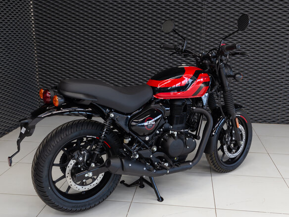 2026 Royal Enfield Hunter, красный, 439000 рублей - вид 5