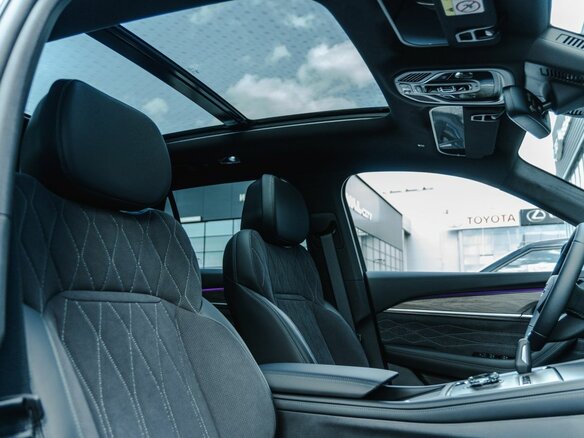 2026 Geely Monjaro I, серый, 4899990 рублей - вид 28
