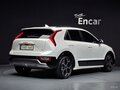 2023 Kia Niro II, белый, 2363000 рублей - вид 1