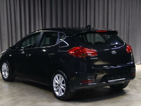 2018 Kia Ceed II Рестайлинг, чёрный, 1299000 рублей, вид 4