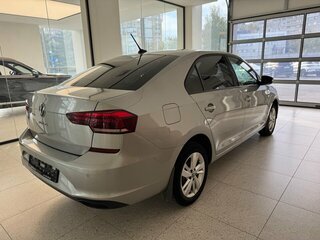2021 Volkswagen Polo VI, серый, 1790000 рублей, вид 4