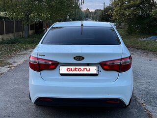 2014 Kia Rio III, белый, 550000 рублей, вид 2