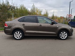 2015 Volkswagen Polo V, коричневый, 1050000 рублей, вид 4