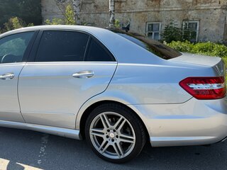 2010 Mercedes-Benz E-Класс 300 IV (W212, S212, C207), серебристый, 1300000 рублей, вид 5