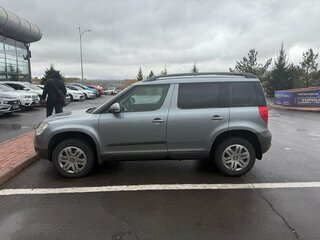 2011 Skoda Yeti I, серый, 569000 рублей, вид 1