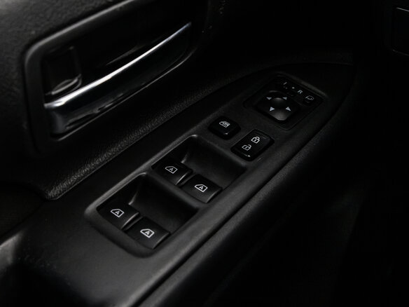2020 Mitsubishi Outlander III Рестайлинг 3, белый, 1949000 рублей - вид 15