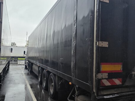 1998 Schmitz Cargobull SKO, чёрный, 600000 рублей, вид 5