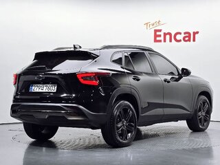 2023 Chevrolet Trax II, чёрный, 1470000 рублей, вид 3