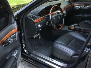 2005 Mercedes-Benz S-Класс 550 V (W221), чёрный, 2000000 рублей, вид 5
