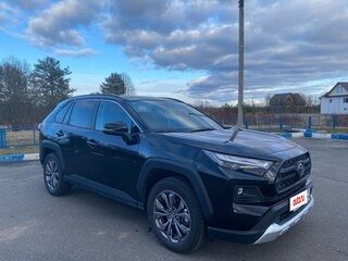 2025 Toyota RAV4 V (XA50), чёрный, 4050000 рублей, вид 3