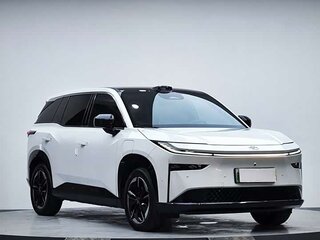 2026 Toyota bZ3X 58.3 kWh, белый, 2870000 рублей, вид 3