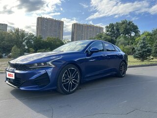 2020 Kia K5 III, синий, 2600000 рублей, вид 1