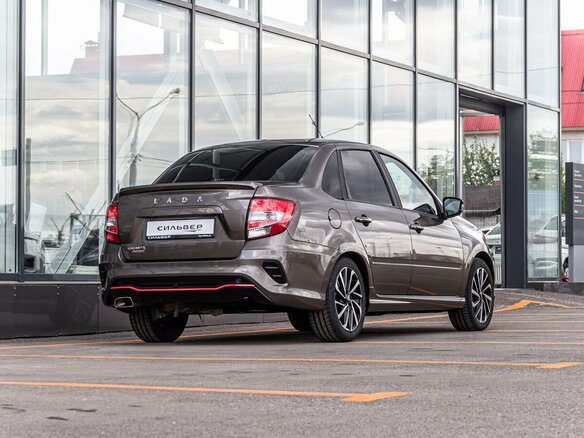 2026 Lada (ВАЗ) Granta Sport I Рестайлинг, коричневый, 1607000 рублей - вид 4