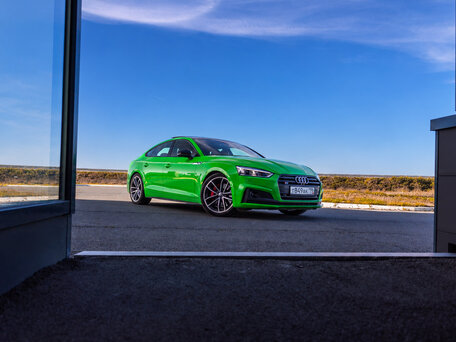 2019 Audi S5 II (F5), зелёный, 4500000 рублей, вид 2