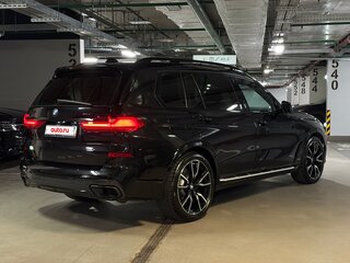 2021 BMW X7 40i I (G07), чёрный, 7200000 рублей, вид 5