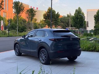 2021 Mazda CX-30 I, синий, 1601000 рублей, вид 3