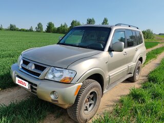 2003 Mitsubishi Montero III, серый, 800000 рублей, вид 2