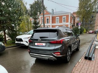 2020 Hyundai Santa Fe IV, серый, 3450000 рублей, вид 4