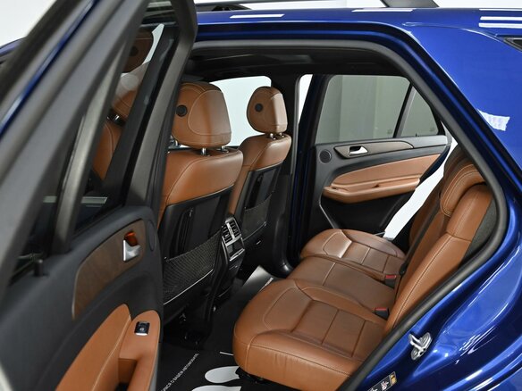 2016 Mercedes-Benz GLE 400 I (W166), синий, 2915000 рублей - вид 14
