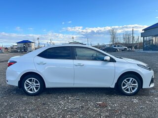 2017 Toyota Corolla XI (E160, E170, E180) Рестайлинг 1, белый, 1790000 рублей, вид 2