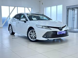 2021 Toyota Camry VIII (XV70), белый, 3120000 рублей, вид 3