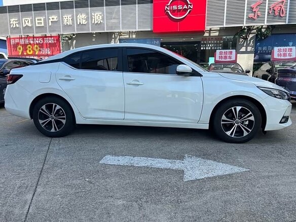 2022 Nissan Sylphy IV (B18), белый, 1650017 рублей - вид 3
