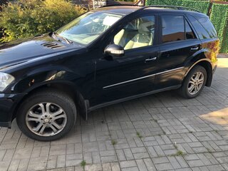 2006 Mercedes-Benz M-Класс 280 II (W164), чёрный, 1030000 рублей, вид 4