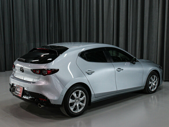 2019 Mazda 3 IV (BP), серый, 1500000 рублей - вид 13