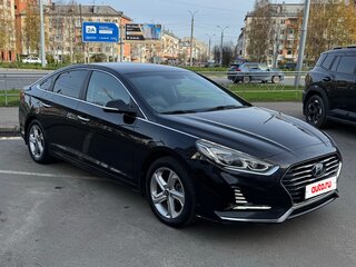2019 Hyundai Sonata VII (LF) Рестайлинг, чёрный, 1999999 рублей, вид 3
