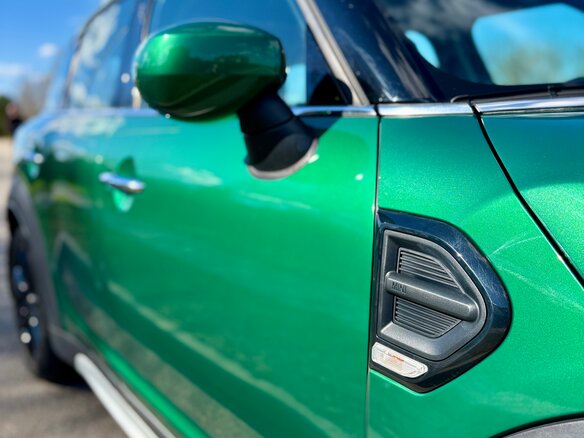 2021 Mini Countryman Cooper II Рестайлинг, зелёный, 1990000 рублей - вид 19