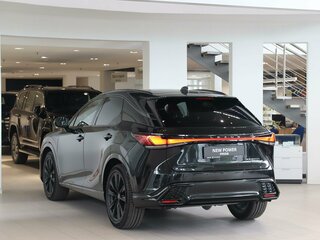 2026 Lexus RX 500h V, чёрный, 12600000 рублей, вид 4