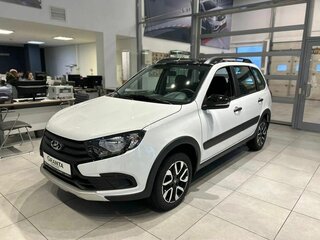 2026 Lada (ВАЗ) Granta Cross I Рестайлинг, белый, 1357290 рублей, вид 1